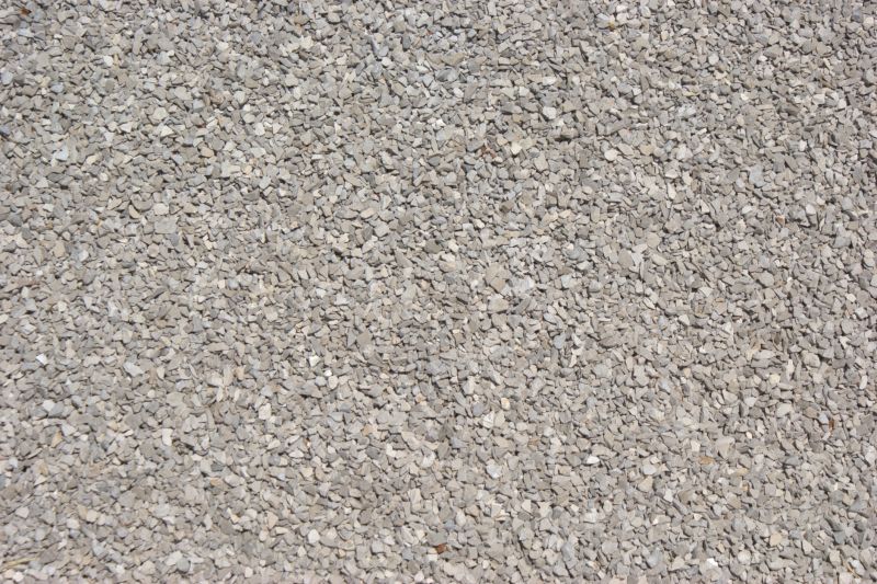 Pea Gravel Spreading in Ventura County, CA